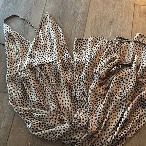 Leopard tiered dress | size medium